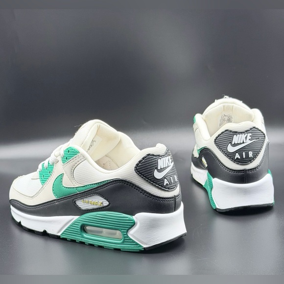 Nike Air Max 90 'Malachite'